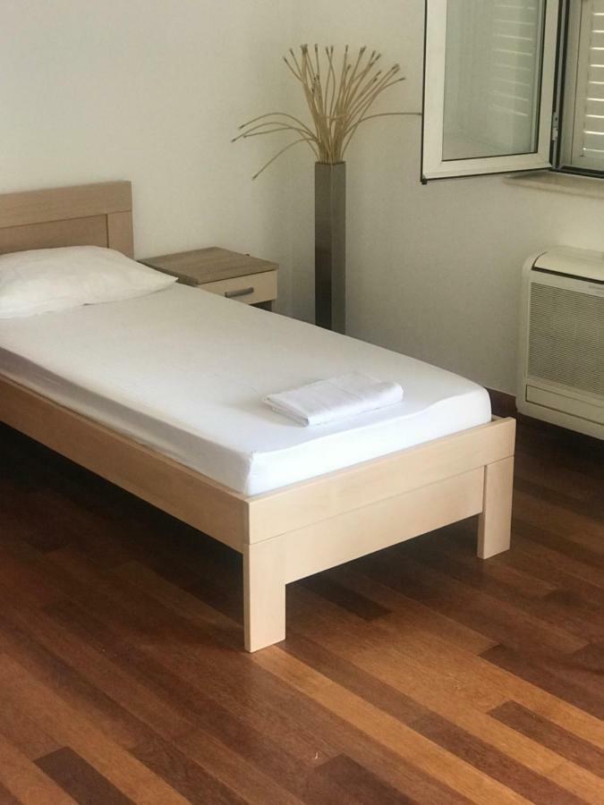 Апартаменти Dbk Studio Apartman Дубровник Екстер'єр фото